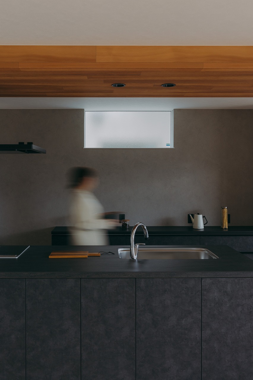 木目調の下がり天井